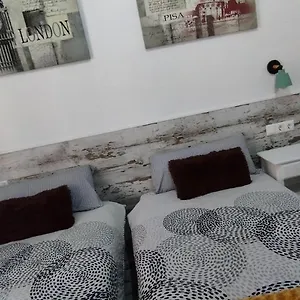 Appartement Fira Bcn Camp Nou, L'Hospitalet de Llobregat