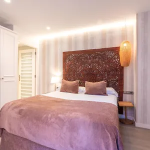 https://serennia-fira-gran-via-exclusive-rooms.catalonia-hotels.com